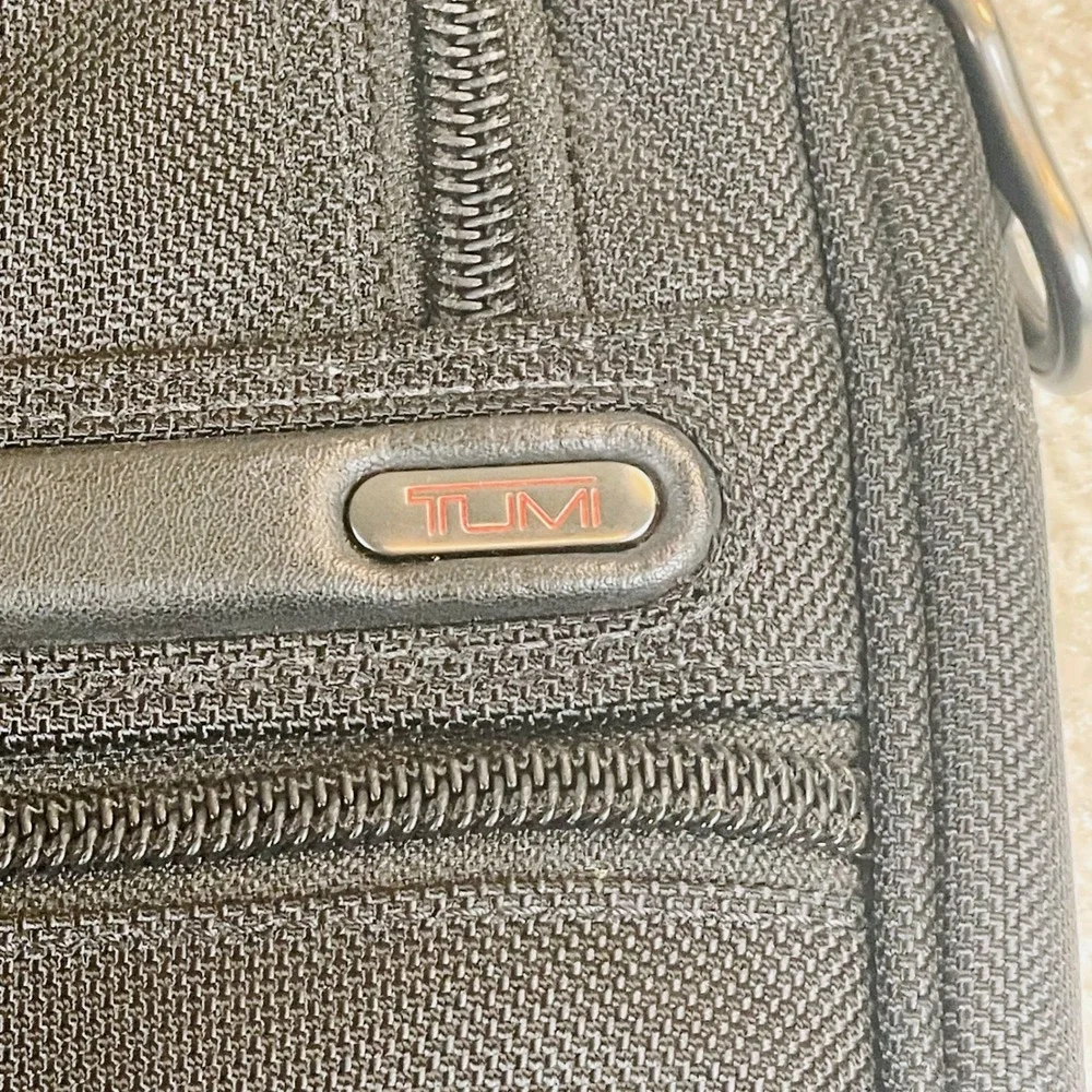 Tumi Alpha Ballistic Nylon Laptop Briefcase Black Leather Handles Monogram